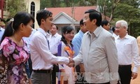 Presiden Truong Tan Sang mengunjungi tentara dan rakyat daerah perbatasan Loc Ninh, Binh Phuoc