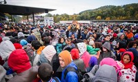 Austria memperingatkan jumlah pengungsi yang datang ke Italia bisa meningkat ke tarap rekor