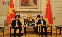 Memperkuat lebih lanjut lagi kerjasama antara kota Hanoi dan kota Beijing