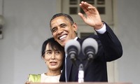 Presiden AS resmi menghapuskan sanksi terhadap Myanmar
