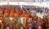 Mega upacara peringatan ultah ke-35 berdirinya Sangha Buddha Vietnam di kota Ho Chi Minh