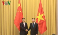 Presiden Tran Dai Quang menerima Ketua Komite Tetap KRN Tiongkok, Zhang Dejiang