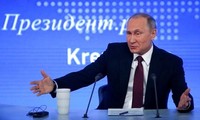 Presiden Rusia, V Putin melakukan jumpa pers tahunan yang ke-12