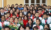 Presiden Tran Dai Quang mengucapkan selamat Tahun Baru Tradisional Imlek di propinsi Nghe An