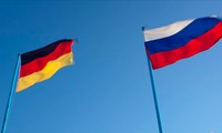Pemimpin Rusia dan Jerman sepakat mengadakan pertemuan menurut cara Normandia