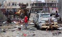 Serangan terhadap pangkalan militer di Yaman menewaskan banyak orang