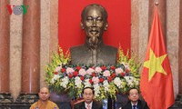 Presiden Vietnam, Tran Dai Quang menerima delegasi diaspora Vietnam dan Sangha Buddha Vietnam di Thailand