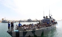  Kira-kira 2300 pengungsi telah diselamatkan di lepas pantai Libia
