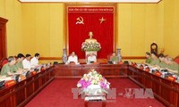 Komite Partai Komunis Keamanan Publik Pusat  menyepakati pekerjaan titik berat 