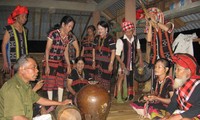 Seni musik rakyat dari warga etnis minoritas Pa Ko