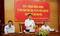 Deputi PM Vietnam, Trinh Dinh Dung melakukan kunjungan kerja di Propinsi Vinh Phuc