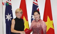 Ketua MN Vietnam, Nguyen Thi Kim Ngan bertemu dengan Menlu Australia,  Julie Bishop