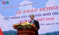  Presiden Vietnam, Tran Dai Quang mencanangkan “Hari Raya Tet penghijauan“