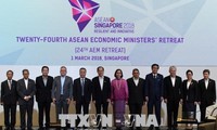  ASEAN mengesahkan kerjasama prioritas ekonomi untuk mendorong konektivitas kawasan-Vietnam menjadi pelopor dalam melaksanakan semua komitmen