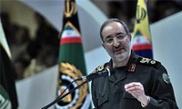  Iran mengeluarkan syarat perundingan tentang program rudal