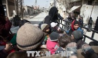  Tentara Rusia mengungsikan 52 warga sipil keluar dari Ghouta Timur