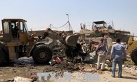 Serangan bom di Irak dan Afghanistan sehinnga  mengakibatkan korban besar