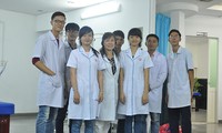  Meningkatkan kualitas pendidikan pemimin dan manajer Instansi Kesehatan Vietnam