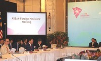 Vietnam menghadiri Konferensi Menteri Luar Negeri ASEAN