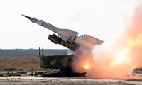  Tentara Suriah berhasil menembak jatuh dua rudal Israel