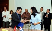 Badan Usaha Vietnam dan Kuba menandatangani banyak permufakatan dagang