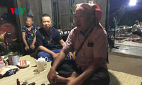 Upacara  mengucapkan selamat hari ulang tahun dari warga etnis minoritas Nung di Provinsi Bac Giang