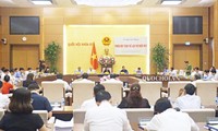 Persidangan ke-11 Komisi Hukum Majelis Nasional Vietnam
