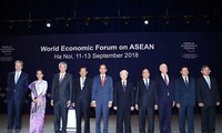 WEF ASEAN 2018및 베트남의 자취