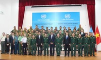  Vietnam turut menjaga perdamaian PBB: Pembukaan Kursus Pelatihan dalam mengoperasikan alat  zeni berat tahun 2018.