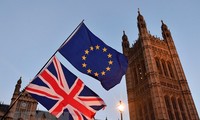 Parlemen Inggris menentukan pemungutan suara tentang permufakatan Brexit