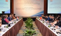Deputi PM, Trinh Dinh Dung: Adaptasai dengan  perubahan iklim - pilar hubungan Vietnam-Belanda