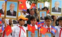Vietnam and Cambodia consolidate traditional frienship 