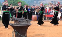 Traditional dances of Kho Mu people