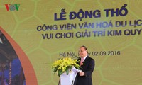 Prime Minister launches theme park project in Hanoi