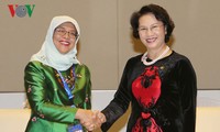 NA Chairwoman meets Singaporean Parliament Speaker 