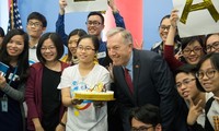 US Ambassador talks to Young Southeast Asian Leaders Initiative (YSEALI)