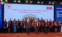 161 enterprises receive Golden Dragon, Strong Vietnamese Brand awards