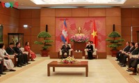National Assembly Chairwoman receives Cambodian Senate Vice President 