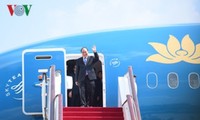 Prime Minister Nguyen Xuan Phuc begins official visit to Thailand 