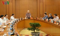 Party leader and President chairs meeting of subcommittee on documents of 13th National Party Congress 