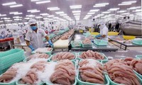 Vietnam enjoys export surplus of 6 billion USD in 9 months 