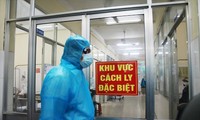 Vietnam reports 2 more new cases of COVID-19 from abroad