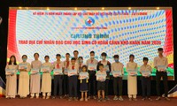 2.1 million USD raised for poor students in Da Nang