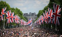 Britain wraps up four days of Queen Elizabeth’s Platinum Jubilee 