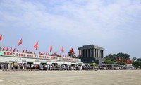 29,000 people visit  Ho Chi Minh Mausoleum on National Day 