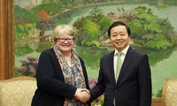 Deputy PM suggests Vietnam-UK cooperation for economic development and ecosystem conservation 