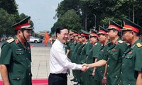 President Vo Van Thuong visits Military Region 9 Command