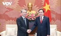 Developing relations with China is Vietnam's top priority: NA Chairman