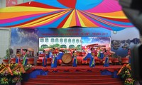 2011年越中边境商贸旅游博览会在芒街市举行