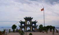 岘港的著名旅游胜地：灵应-佛滩寺